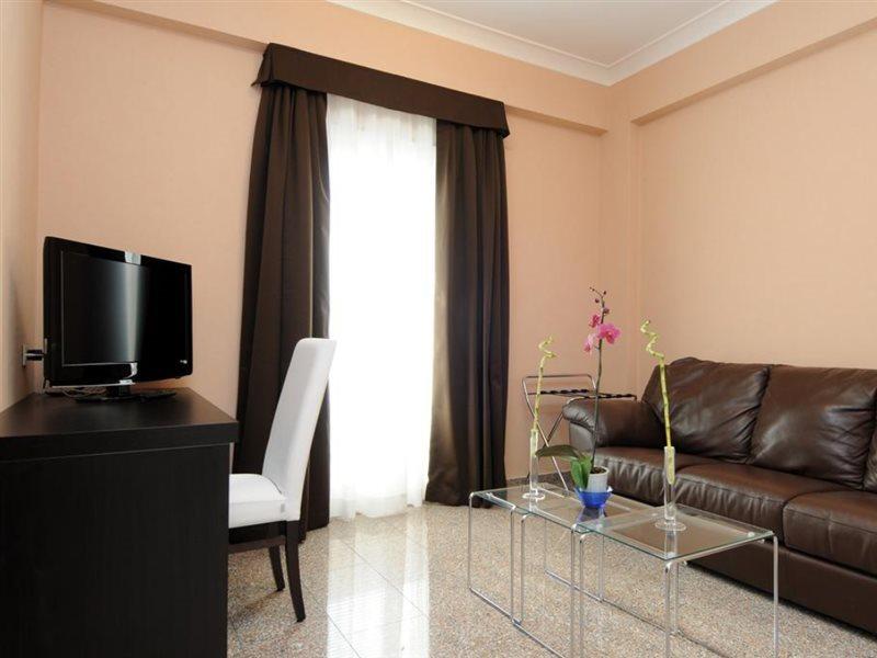 Eh Rome Airport Euro House Hotels Fiumicino Dış mekan fotoğraf