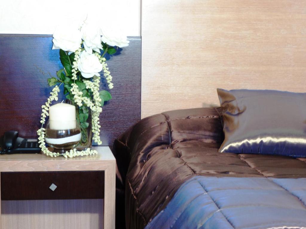 Eh Rome Airport Euro House Hotels Fiumicino Oda fotoğraf